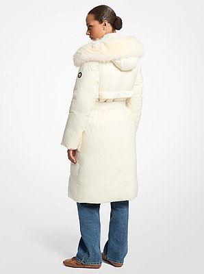 Manteau ceintur&eacute; &agrave; garniture en fausse fourrure