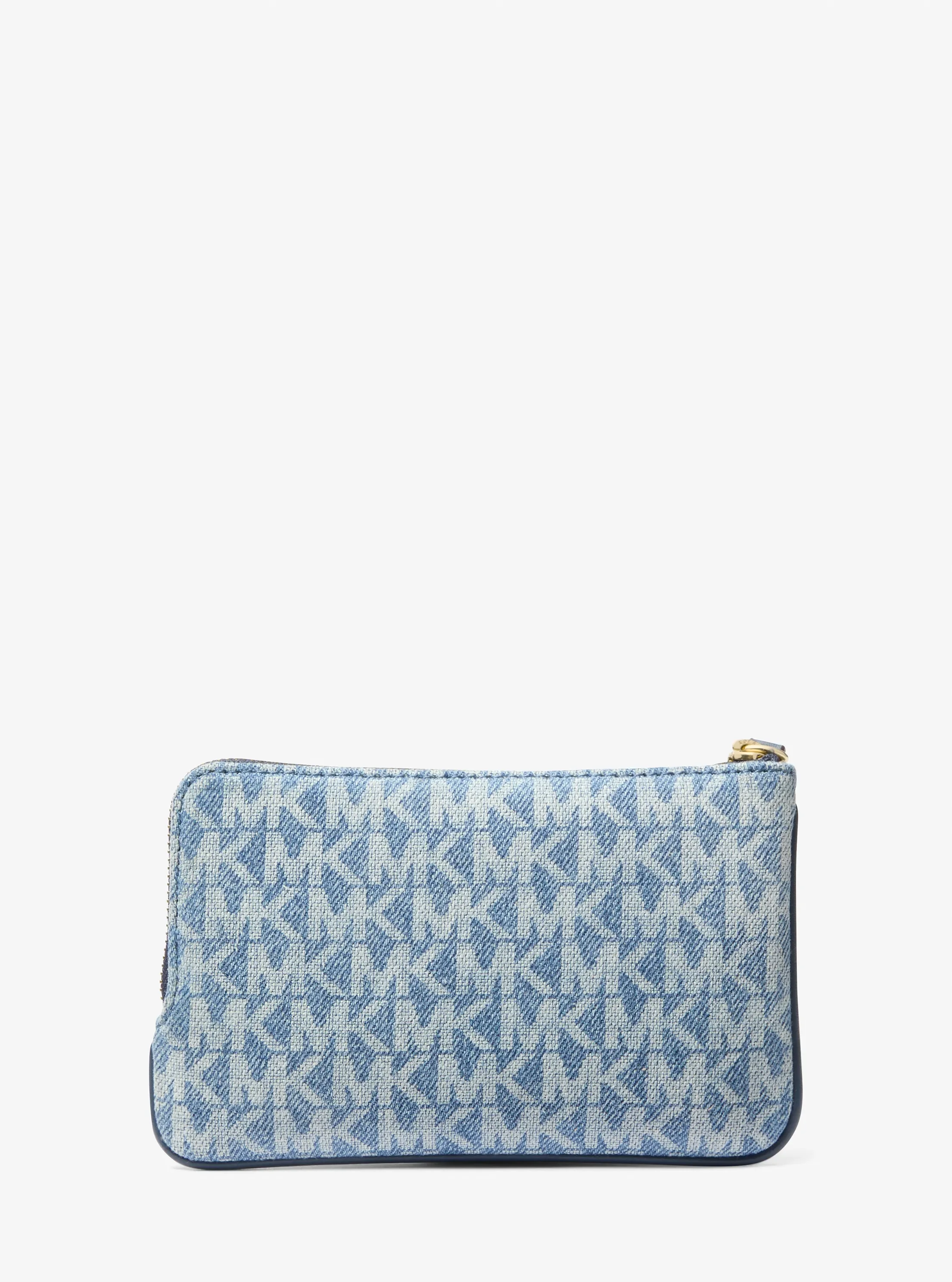 Сумка Michael Kors Jet Set Travel Small Signature Logo Print Denim Wristlet, цвет: Lt Vtblu Wsh — фото 3