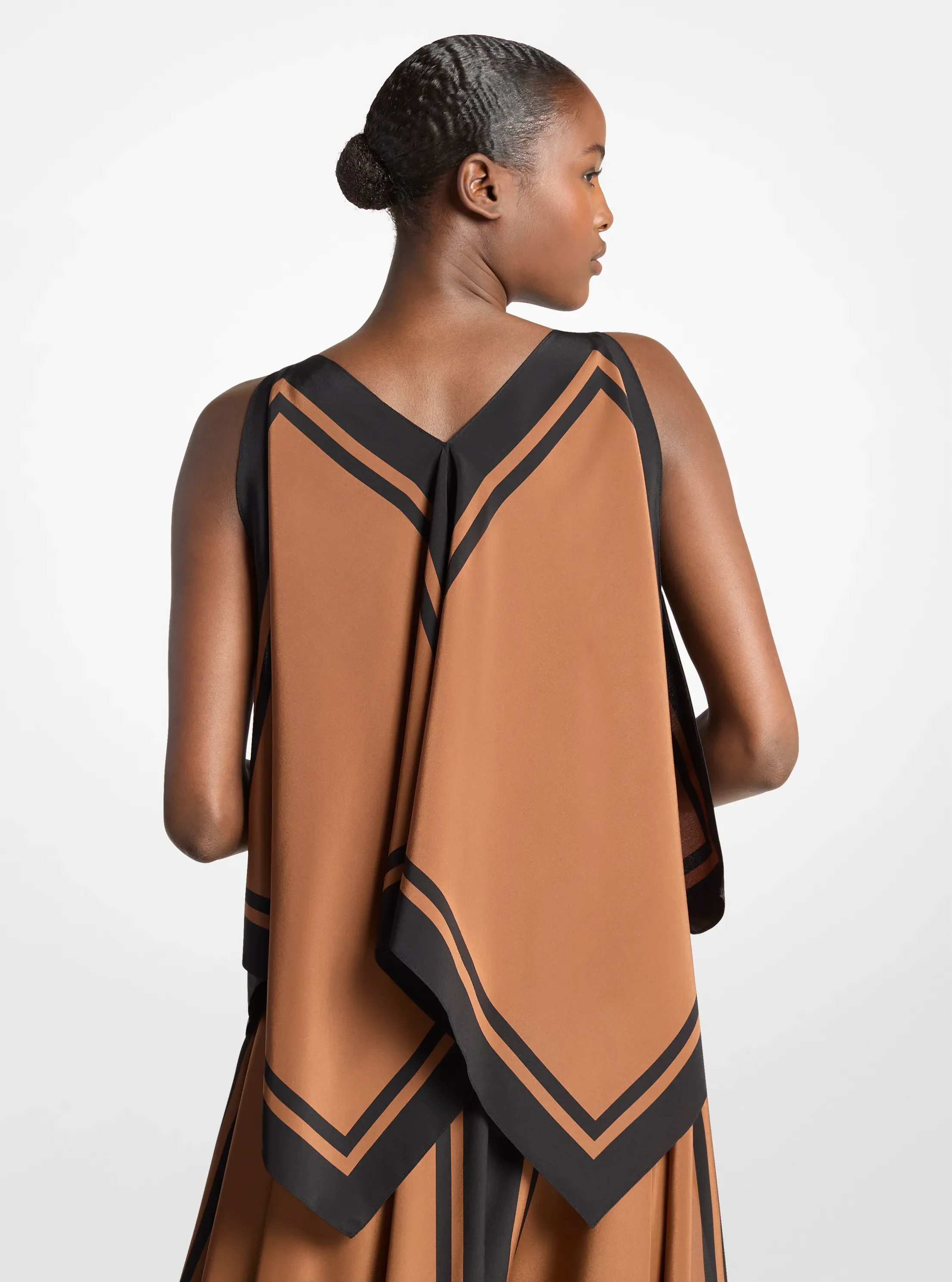 Топ Michael Kors Silk Crepe De Chine Scarf Top, цвет: Чёрный — фото 2