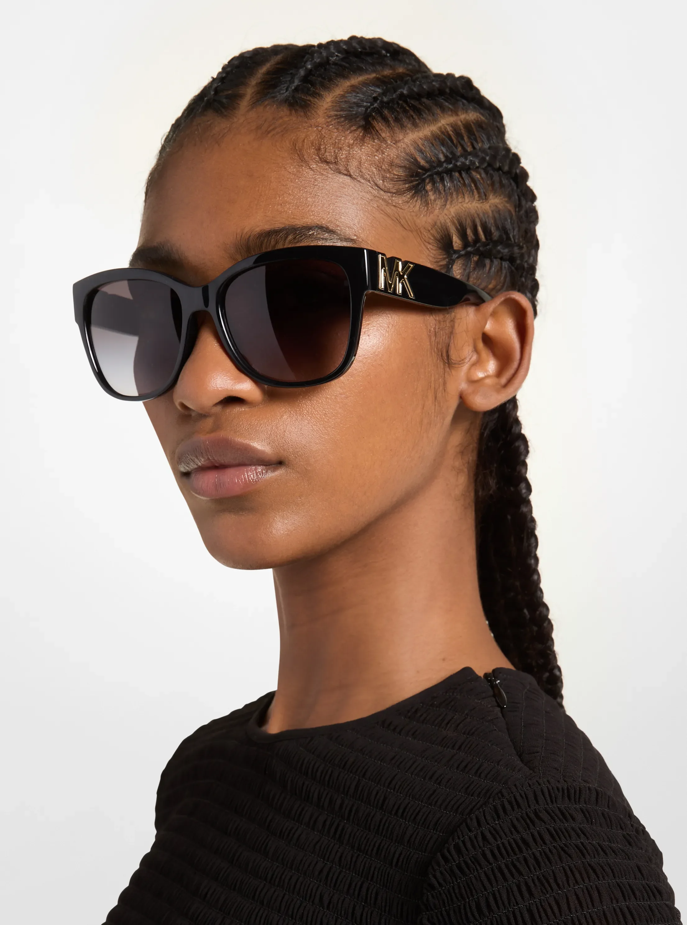 Солнцезащитные очки Michael Kors Lucky Bay Sunglasses, цвет: Чёрный — фото 3