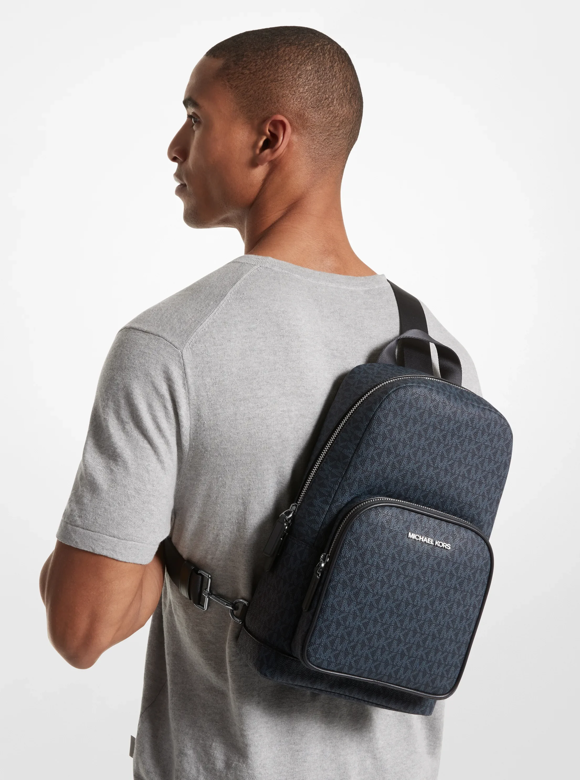 Сумка Michael Kors Cooper Logo Sling Pack, цвет: Admrl/Plblue — фото 4