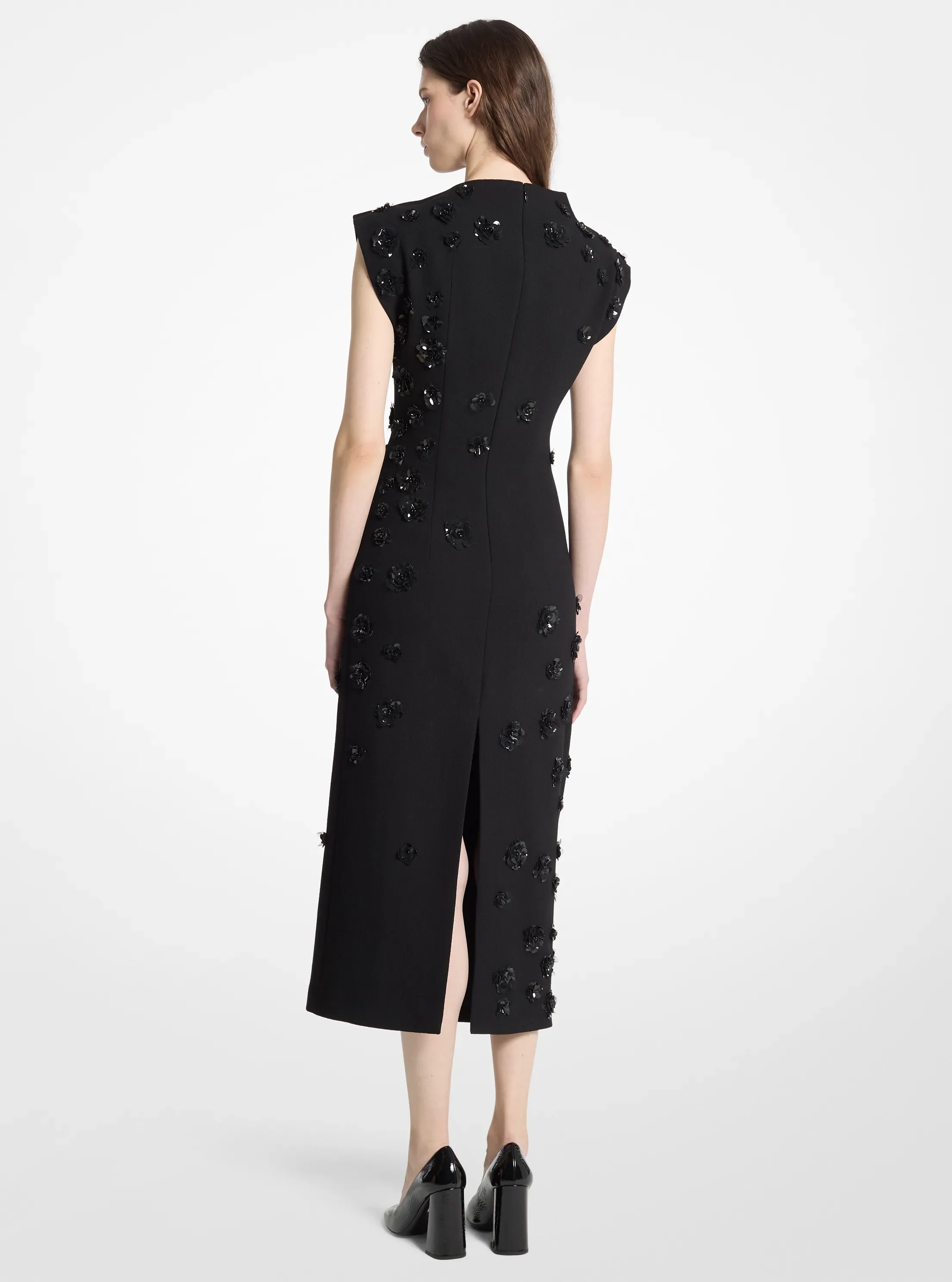 Женские платья Michael Kors Hand-Embroidered Floral Stretch Bouclé Crepe Sheath Dress — фото 2