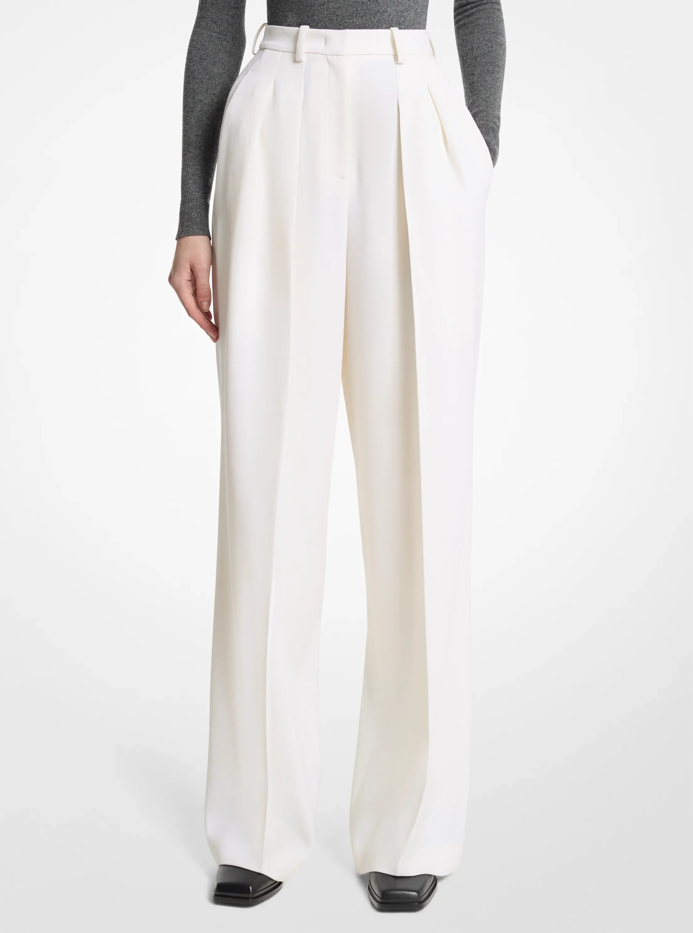 Женские брюки Michael Kors Wool Gabardine Pleated Slouch Trousers