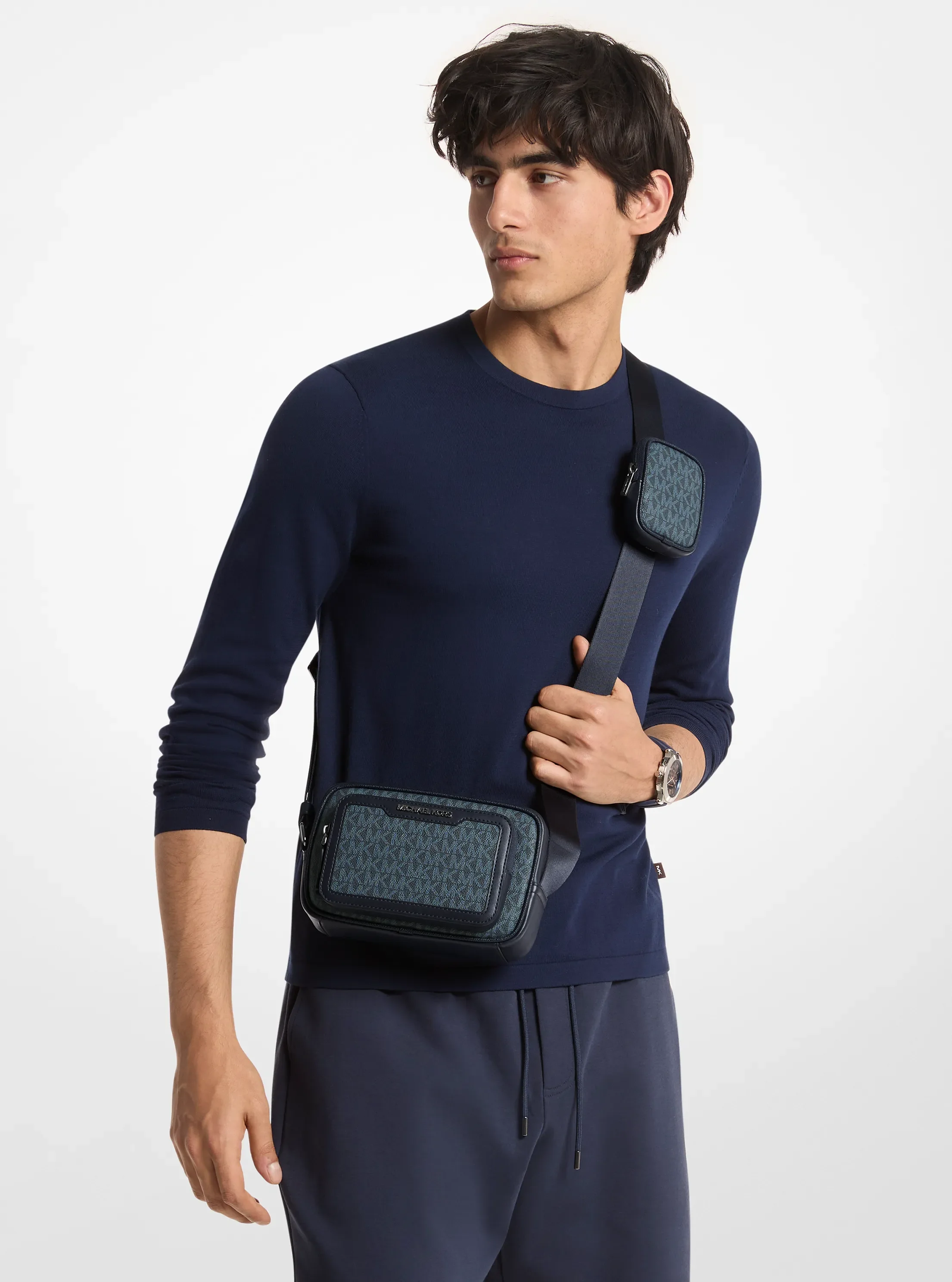 Сумка Michael Kors Cooper Signature Logo Camera Crossbody Bag With Pouch, цвет: Admrl/Plblue — фото 4