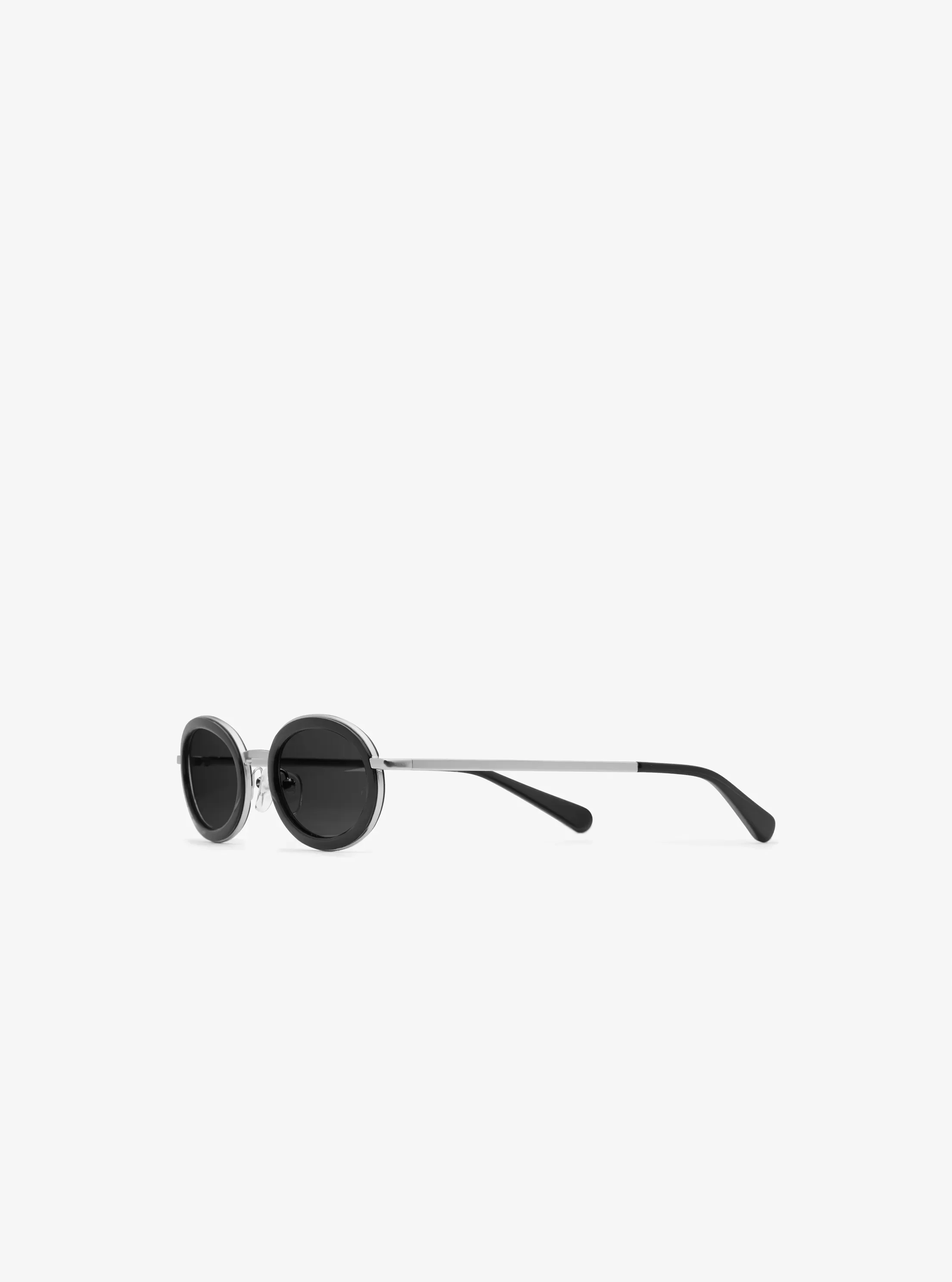 Женские солнцезащитные очки Michael Kors Camden Sunglasses — фото 2