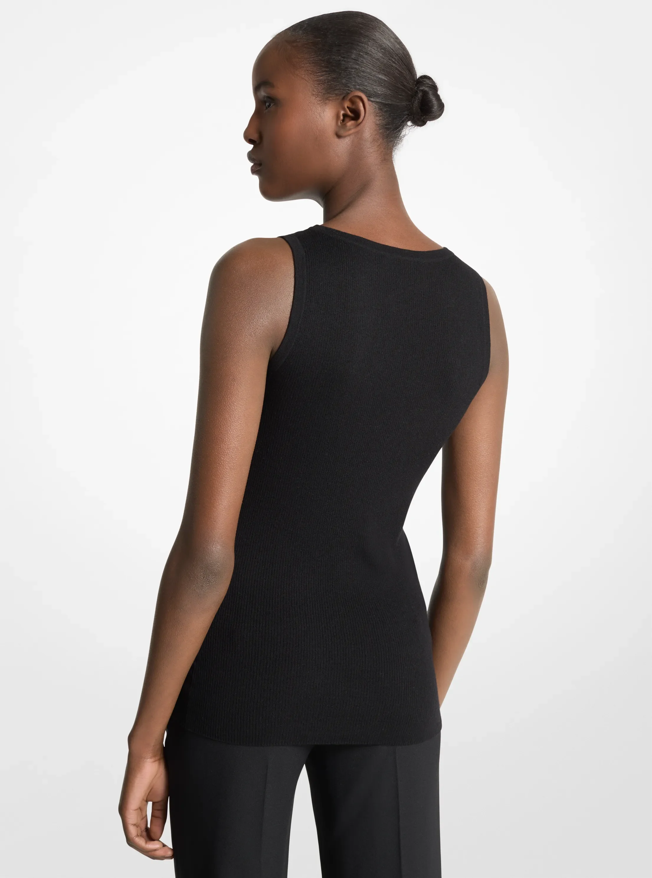 Женский топ Michael Kors Bette Cashmere Scoopneck Tank Top, цвет: Чёрный — фото 2