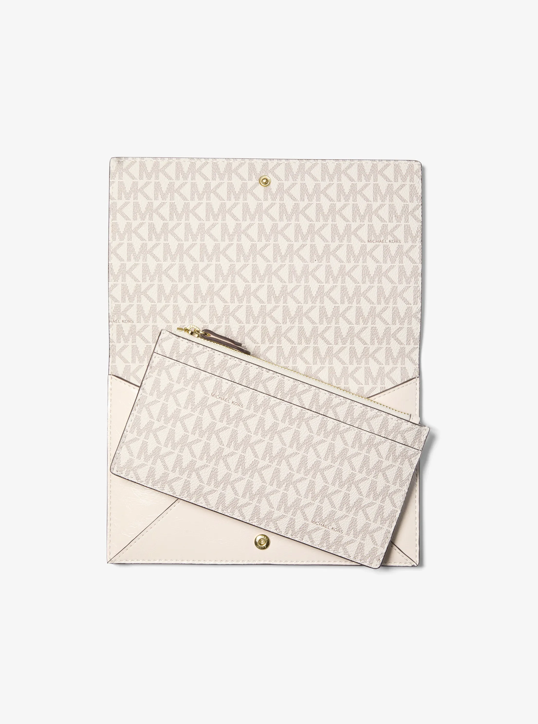 Женская сумка Michael Kors Jet Set Travel Small Smooth and Signature Logo 2-in-1 Clutch, цвет: Кремовый — фото 5