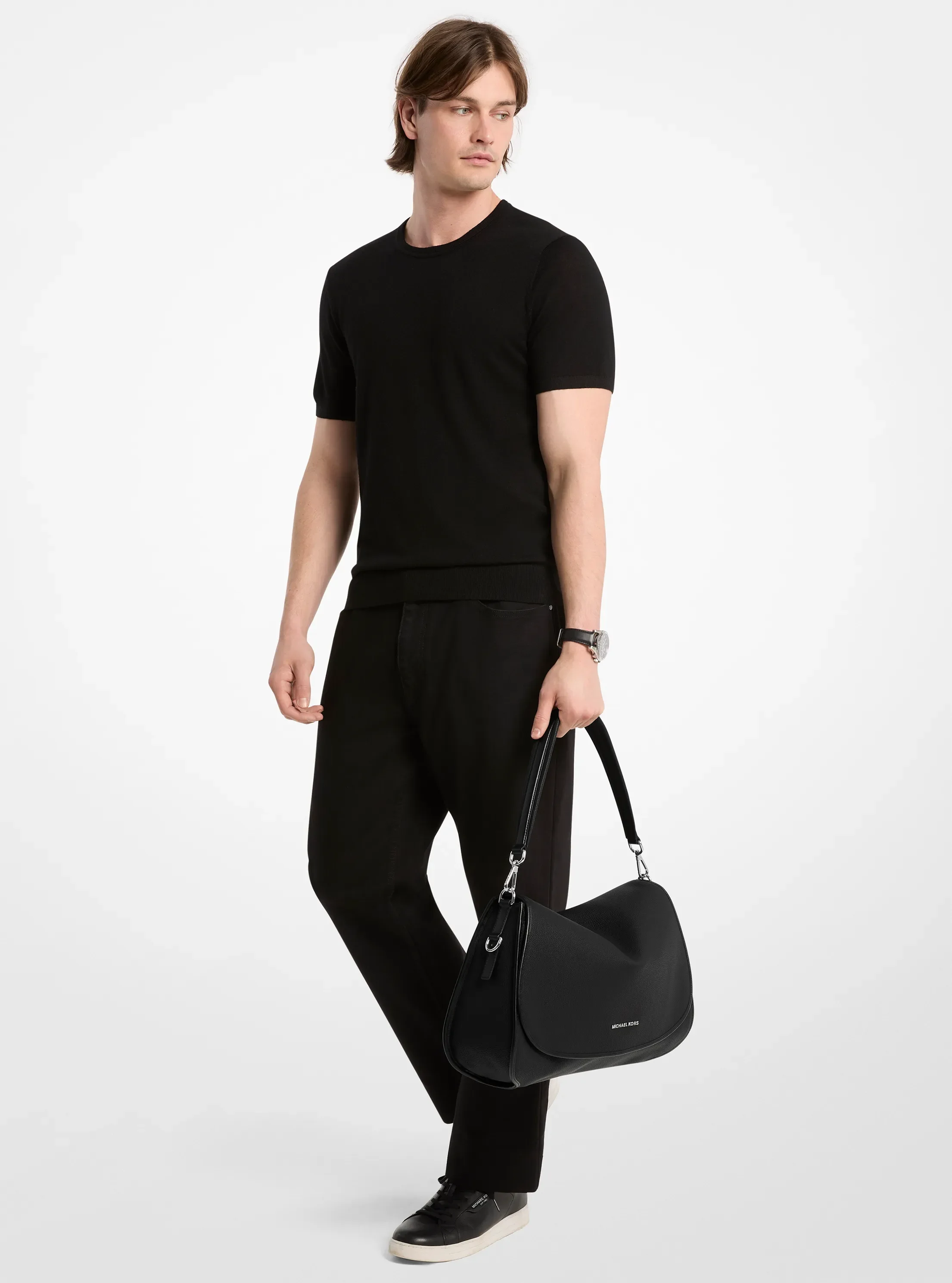 Женская сумка Michael Kors Holmes Extra-Large Pebbled Leather Convertible Messenger, цвет: Чёрный — фото 3
