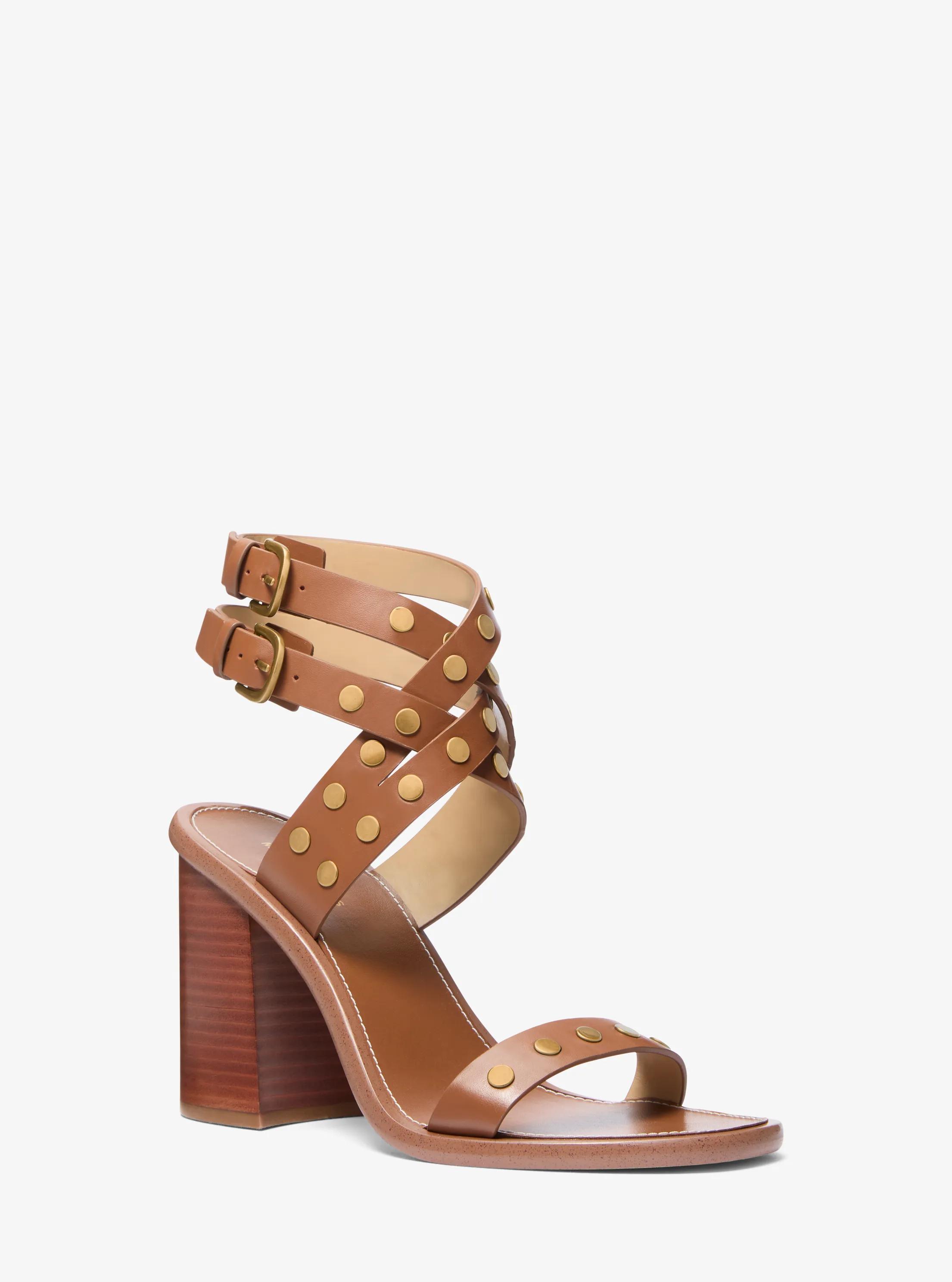 Sandalo Irene in pelle con borchie