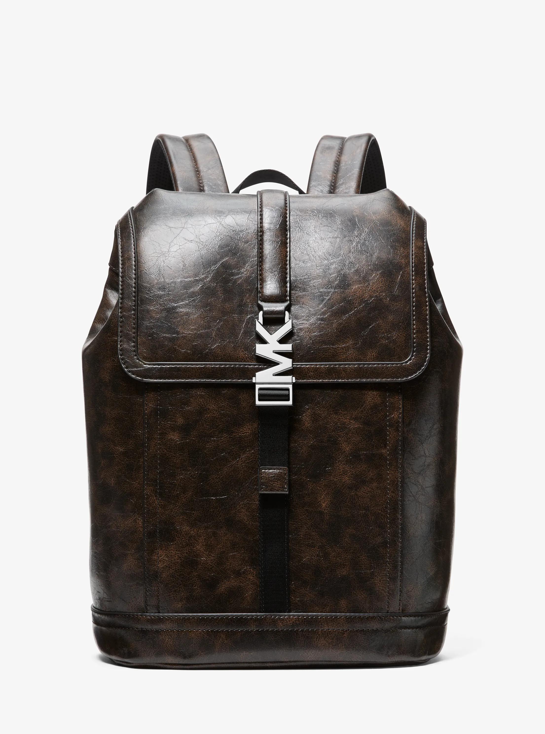 Mochila Cyrus con efecto desgastado in CHOCOLATE | Michael Kors