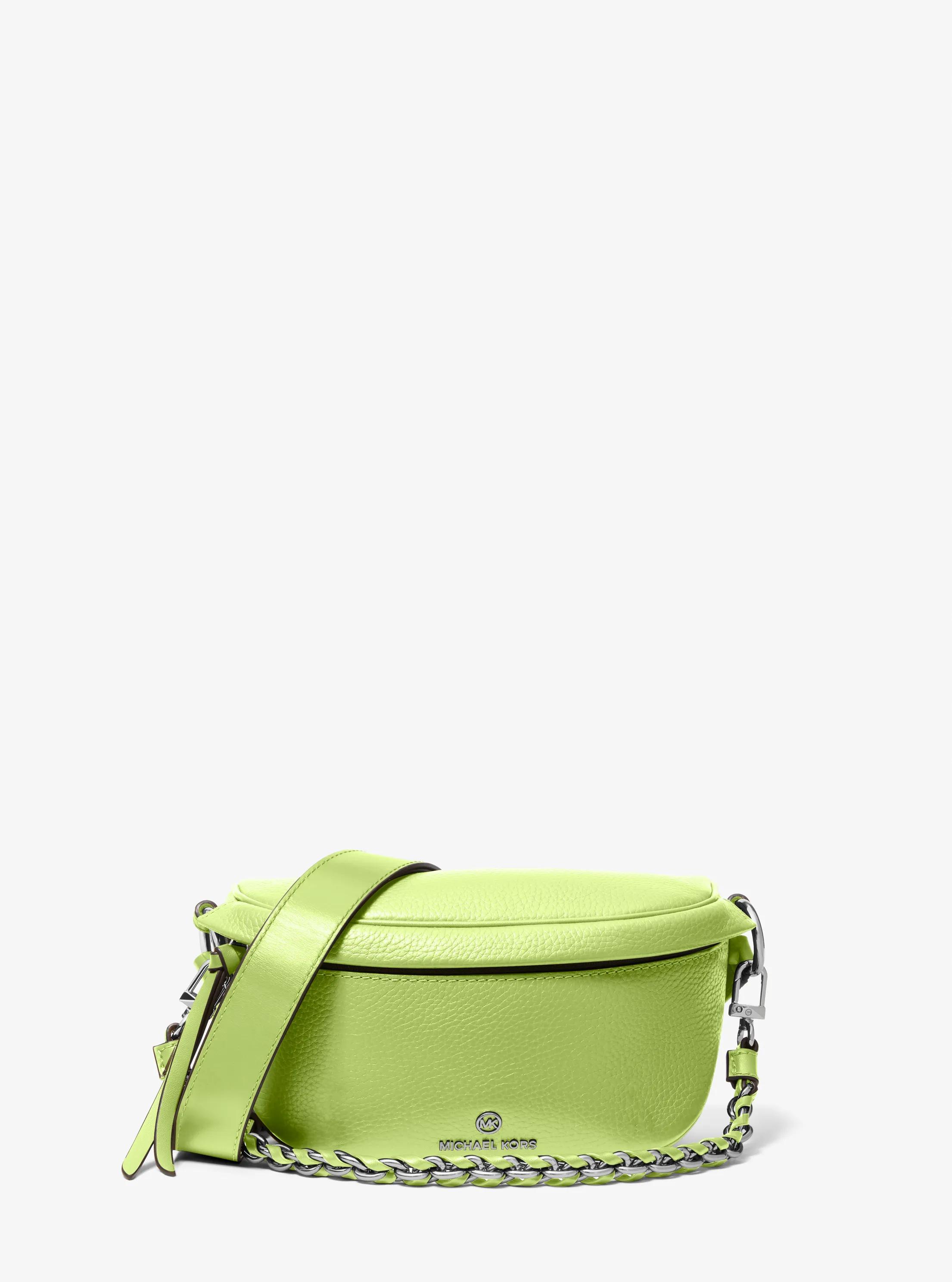 Ri&ntilde;onera bandolera Slater extrapeque&ntilde;a de piel granulada in LIMONADA BRT (SUSTANCIA) | Michael Kors
