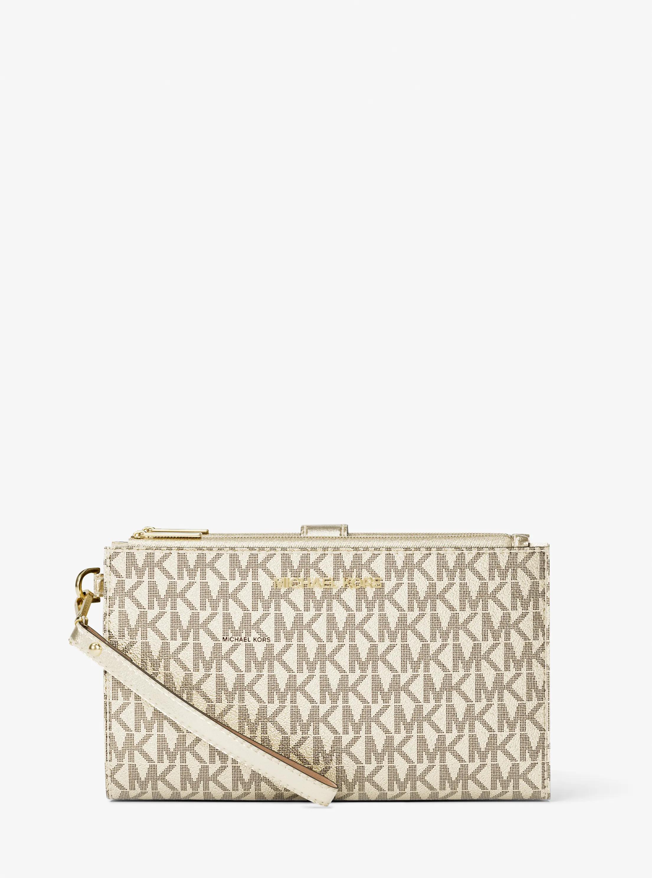 Jet Set Travel Large Signature Logo Wristlet